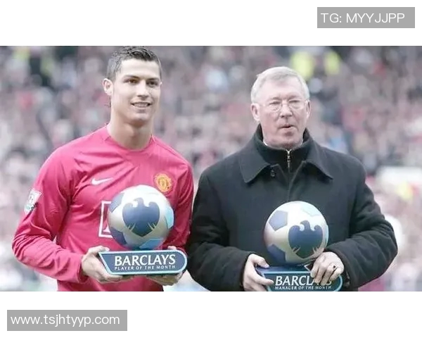 泰国足球明星小罗的传奇之路与辉煌成就揭秘